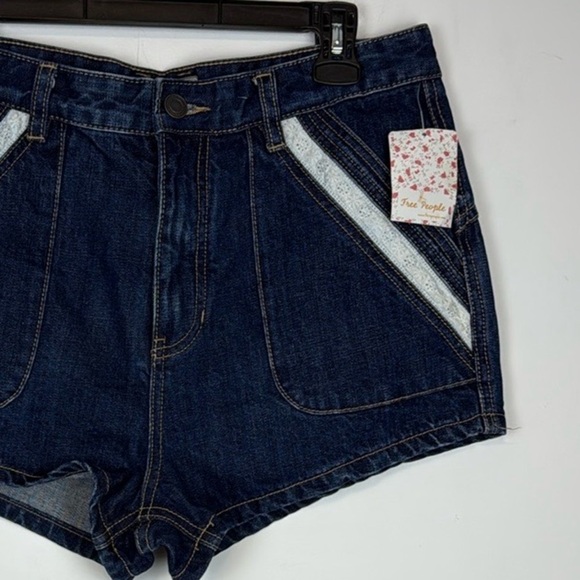 Free People Sweet Surrender Lace Denim Shorts. Size 30. Dark Wash. NWT - Picture 3 of 14